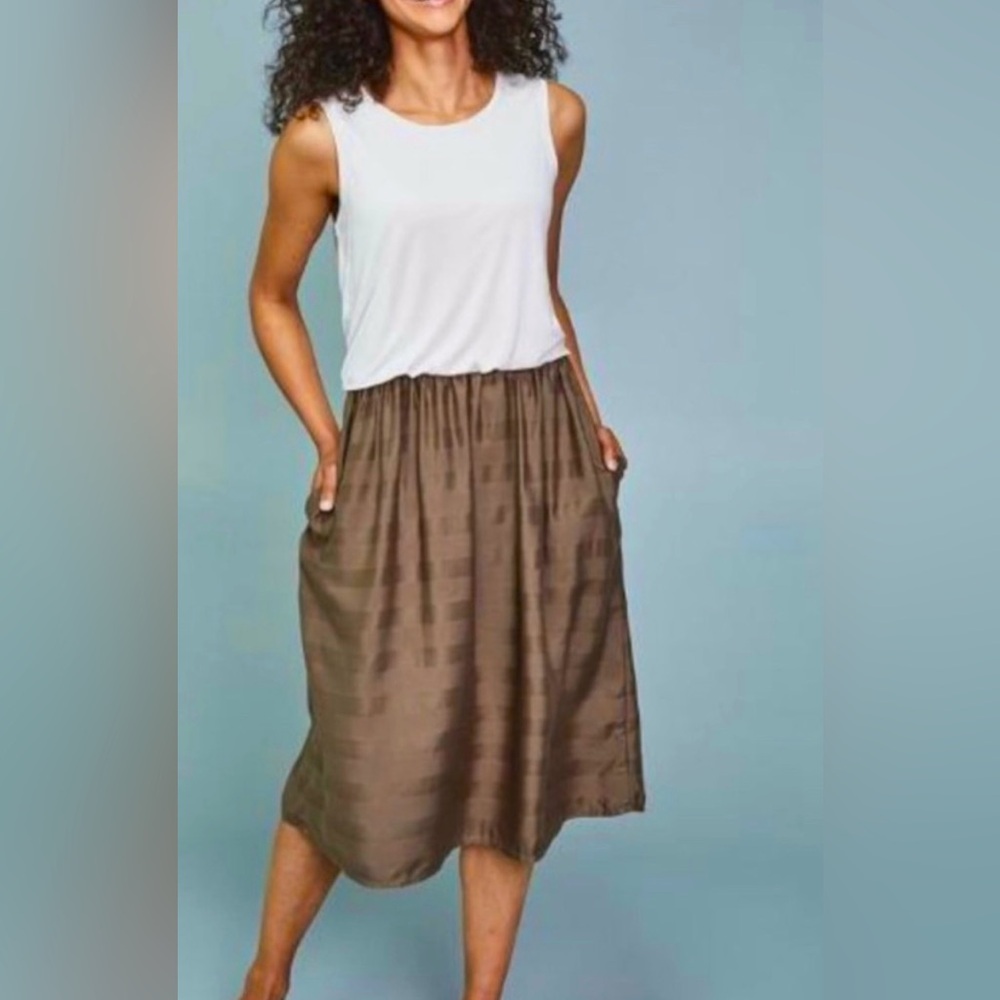 prAna Sleeveless Perry Midi Dress in Cream & Mud ZB6